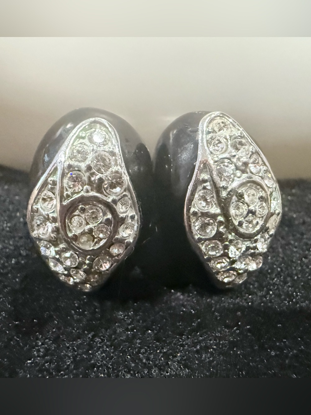 Vintage Black Enamel & Pavé
Rhinestone Dome Earrings